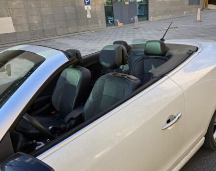 Білий Рено Меган, об'ємом двигуна 1.5 л та пробігом 182 тис. км за 9000 $, фото 1 на Automoto.ua