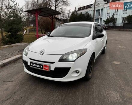 Білий Рено Меган, об'ємом двигуна 1.5 л та пробігом 361 тис. км за 7790 $, фото 1 на Automoto.ua