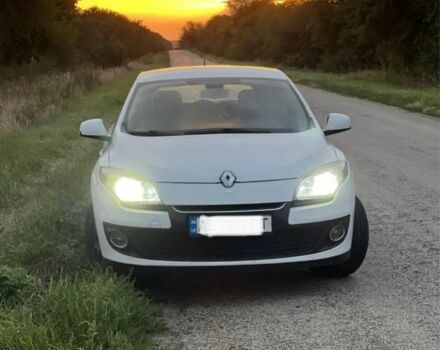 Білий Рено Меган, об'ємом двигуна 1.5 л та пробігом 309 тис. км за 7720 $, фото 1 на Automoto.ua