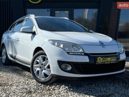 Белый Рено Меган, объемом двигателя 1.46 л и пробегом 269 тыс. км за 8200 $, фото 1 на Automoto.ua