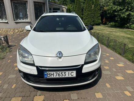 Рено Меган 2012 у Одесі на Automoto.ua Білий Рено Меган, об'ємом двигуна 1.5 л та пробігом 310 тис. км за 7200 $, фото 1 на Automoto.ua