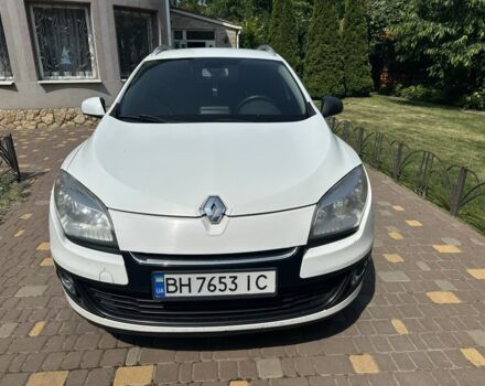 Белый Рено Меган, объемом двигателя 1.5 л и пробегом 311 тыс. км за 6700 $, фото 1 на Automoto.ua