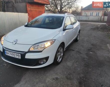 Білий Рено Меган, об'ємом двигуна 1.46 л та пробігом 289 тис. км за 7500 $, фото 1 на Automoto.ua