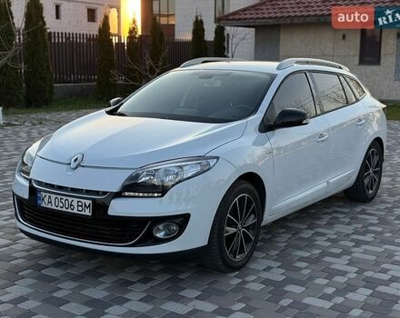 Белый Рено Меган, объемом двигателя 1.5 л и пробегом 268 тыс. км за 7800 $, фото 1 на Automoto.ua
