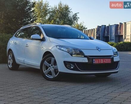 Белый Рено Меган, объемом двигателя 1.5 л и пробегом 218 тыс. км за 8700 $, фото 1 на Automoto.ua