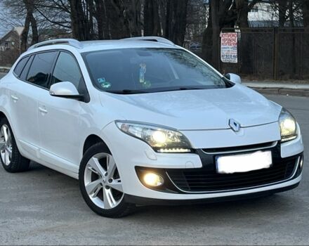 Білий Рено Меган, об'ємом двигуна 1.5 л та пробігом 266 тис. км за 7800 $, фото 1 на Automoto.ua
