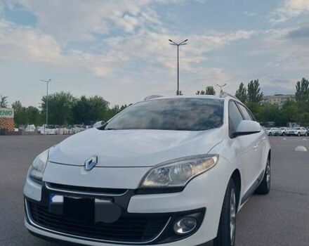 Белый Рено Меган, объемом двигателя 1.5 л и пробегом 292 тыс. км за 7800 $, фото 1 на Automoto.ua