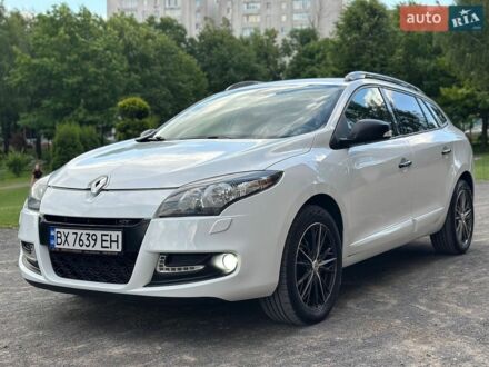 Білий Рено Меган, об'ємом двигуна 1.46 л та пробігом 291 тис. км за 6950 $, фото 1 на Automoto.ua