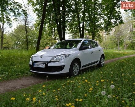 Білий Рено Меган, об'ємом двигуна 1.46 л та пробігом 349 тис. км за 6000 $, фото 1 на Automoto.ua