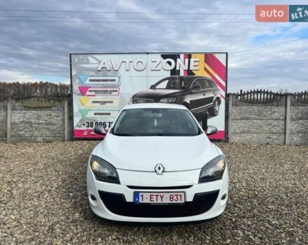 Білий Рено Меган, об'ємом двигуна 1.5 л та пробігом 26 тис. км за 6999 $, фото 1 на Automoto.ua