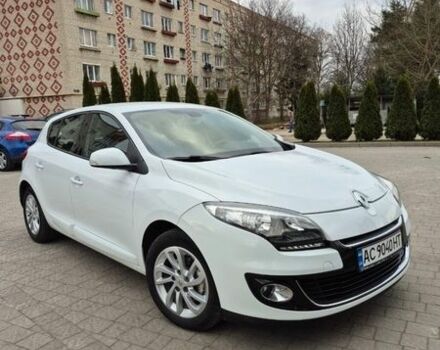 Белый Рено Меган, объемом двигателя 1.6 л и пробегом 245 тыс. км за 7700 $, фото 1 на Automoto.ua