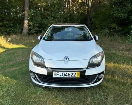 Белый Рено Меган, объемом двигателя 1.4 л и пробегом 160 тыс. км за 7100 $, фото 1 на Automoto.ua