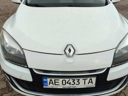 Білий Рено Меган, об'ємом двигуна 1.46 л та пробігом 160 тис. км за 8100 $, фото 1 на Automoto.ua