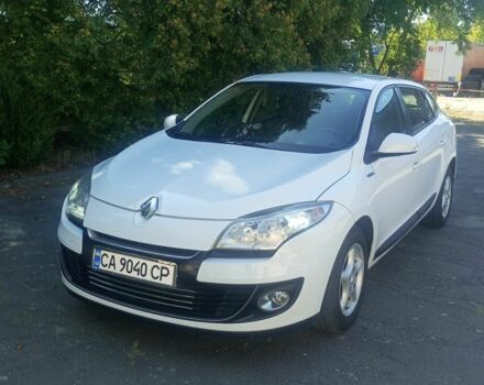 Білий Рено Меган, об'ємом двигуна 0 л та пробігом 137 тис. км за 8991 $, фото 1 на Automoto.ua