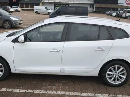 Белый Рено Меган, объемом двигателя 1.46 л и пробегом 280 тыс. км за 8500 $, фото 1 на Automoto.ua