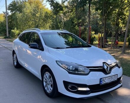 Белый Рено Меган, объемом двигателя 1.5 л и пробегом 248 тыс. км за 8800 $, фото 1 на Automoto.ua