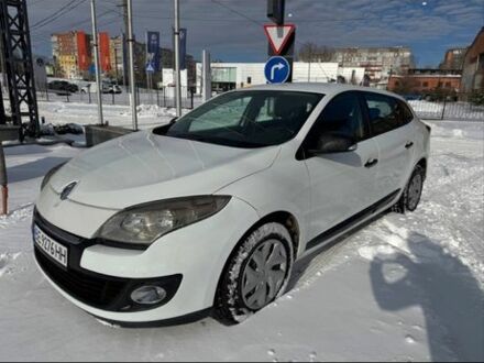 Білий Рено Меган, об'ємом двигуна 1.5 л та пробігом 200 тис. км за 5500 $, фото 1 на Automoto.ua