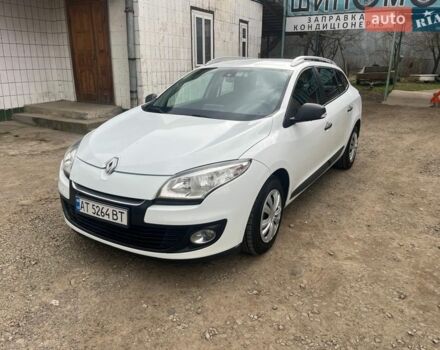 Белый Рено Меган, объемом двигателя 1.46 л и пробегом 302 тыс. км за 6900 $, фото 1 на Automoto.ua