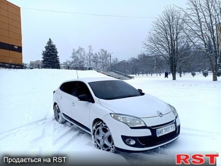 Білий Рено Меган, об'ємом двигуна 1.5 л та пробігом 257 тис. км за 6600 $, фото 1 на Automoto.ua