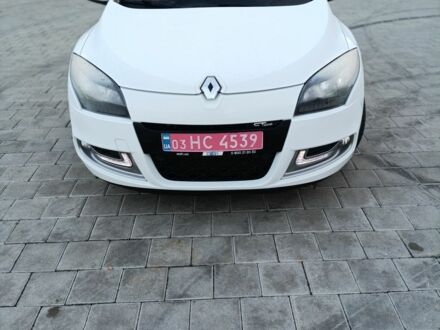 Белый Рено Меган, объемом двигателя 1.5 л и пробегом 212 тыс. км за 10500 $, фото 1 на Automoto.ua