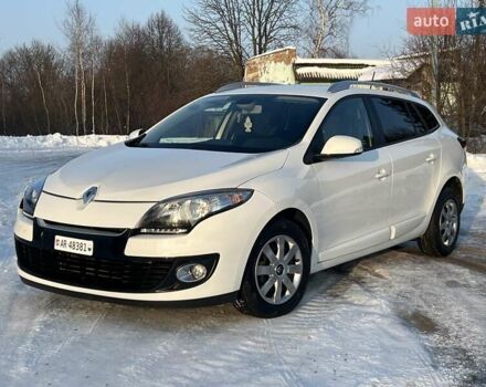 Білий Рено Меган, об'ємом двигуна 1.5 л та пробігом 189 тис. км за 7750 $, фото 1 на Automoto.ua