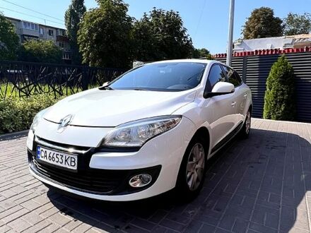 Белый Рено Меган, объемом двигателя 1.5 л и пробегом 265 тыс. км за 6950 $, фото 1 на Automoto.ua