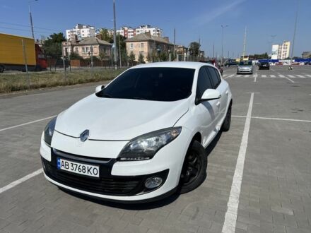 Белый Рено Меган, объемом двигателя 1.5 л и пробегом 230 тыс. км за 7499 $, фото 1 на Automoto.ua