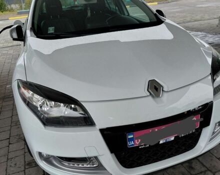 Белый Рено Меган, объемом двигателя 0 л и пробегом 212 тыс. км за 9500 $, фото 1 на Automoto.ua