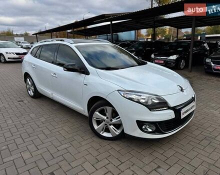 Белый Рено Меган, объемом двигателя 1.5 л и пробегом 249 тыс. км за 9400 $, фото 1 на Automoto.ua