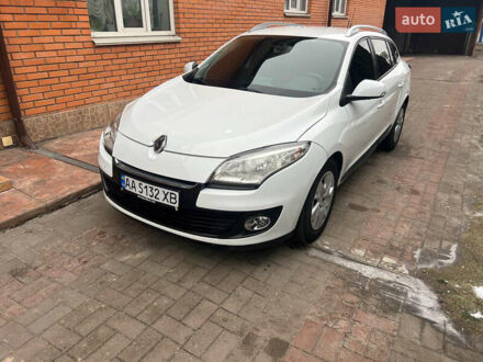 Белый Рено Меган, объемом двигателя 1.46 л и пробегом 290 тыс. км за 7300 $, фото 1 на Automoto.ua