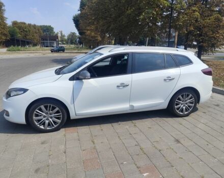 Білий Рено Меган, об'ємом двигуна 1.5 л та пробігом 223 тис. км за 8405 $, фото 1 на Automoto.ua