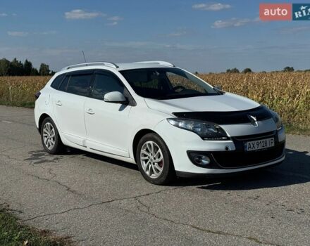 Белый Рено Меган, объемом двигателя 1.46 л и пробегом 227 тыс. км за 6900 $, фото 1 на Automoto.ua