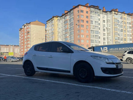 Белый Рено Меган, объемом двигателя 1.5 л и пробегом 224 тыс. км за 7200 $, фото 1 на Automoto.ua