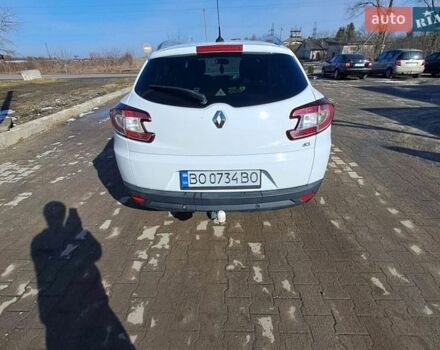 Белый Рено Меган, объемом двигателя 1.5 л и пробегом 302 тыс. км за 8000 $, фото 1 на Automoto.ua