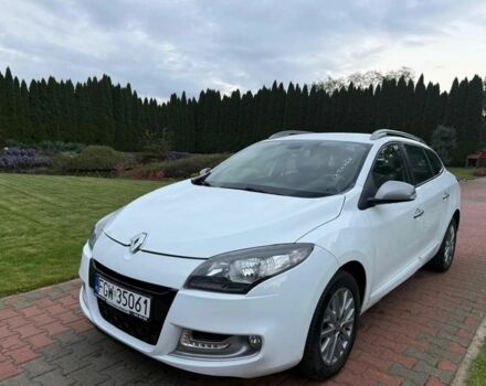 Белый Рено Меган, объемом двигателя 1.5 л и пробегом 188 тыс. км за 2300 $, фото 1 на Automoto.ua