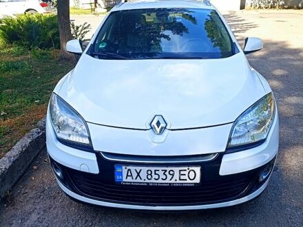 Білий Рено Меган, об'ємом двигуна 1.5 л та пробігом 185 тис. км за 7800 $, фото 1 на Automoto.ua