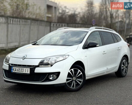 Білий Рено Меган, об'ємом двигуна 1.46 л та пробігом 269 тис. км за 7900 $, фото 1 на Automoto.ua