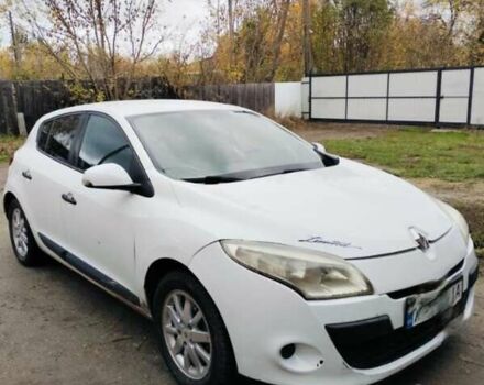 Білий Рено Меган, об'ємом двигуна 1.46 л та пробігом 282 тис. км за 2750 $, фото 1 на Automoto.ua