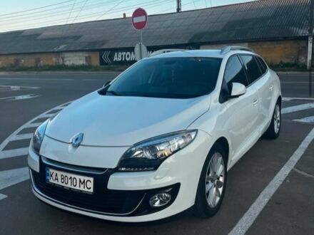 Рено Меган 2013 в Львове на Automoto.ua Белый Рено Меган, объемом двигателя 1.6 л и пробегом 230 тыс. км за 5500 $, фото 1 на Automoto.ua