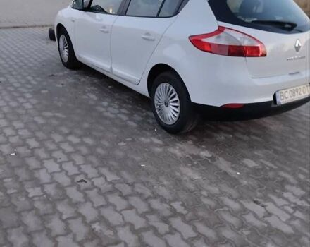Белый Рено Меган, объемом двигателя 1.46 л и пробегом 220 тыс. км за 7099 $, фото 1 на Automoto.ua