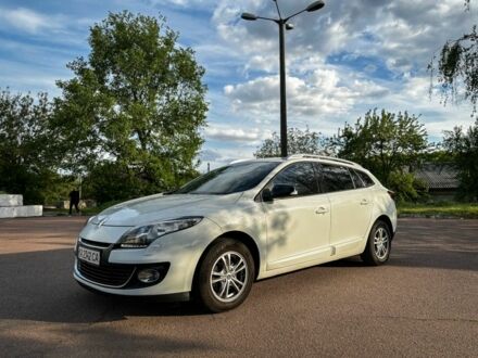 Білий Рено Меган, об'ємом двигуна 1.5 л та пробігом 259 тис. км за 7500 $, фото 1 на Automoto.ua