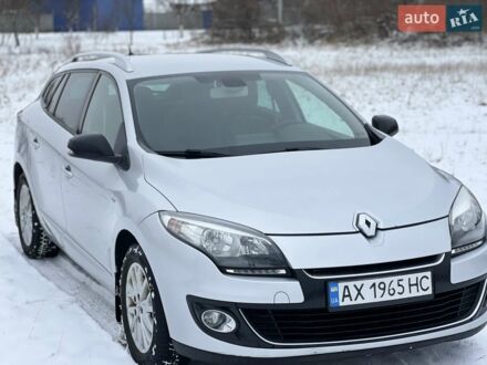 Белый Рено Меган, объемом двигателя 1.5 л и пробегом 226 тыс. км за 8500 $, фото 1 на Automoto.ua