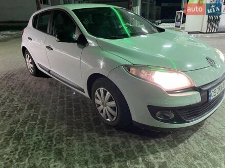 Белый Рено Меган, объемом двигателя 1.5 л и пробегом 248 тыс. км за 5700 $, фото 1 на Automoto.ua