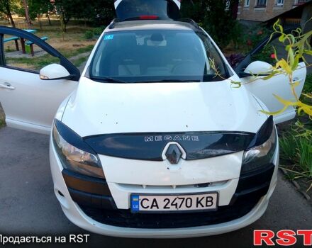 Белый Рено Меган, объемом двигателя 1.5 л и пробегом 332 тыс. км за 7400 $, фото 1 на Automoto.ua