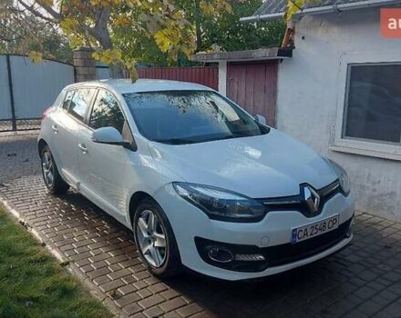 Рено Меган 2013 в Смеле на Automoto.ua Белый Рено Меган, объемом двигателя 1.5 л и пробегом 314 тыс. км за 8000 $, фото 1 на Automoto.ua