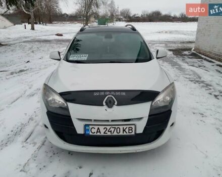 Білий Рено Меган, об'ємом двигуна 1.46 л та пробігом 307 тис. км за 6900 $, фото 1 на Automoto.ua