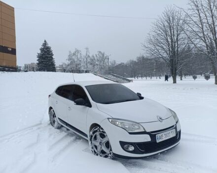 Белый Рено Меган, объемом двигателя 1.5 л и пробегом 267 тыс. км за 6600 $, фото 1 на Automoto.ua