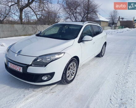 Білий Рено Меган, об'ємом двигуна 1.5 л та пробігом 222 тис. км за 6800 $, фото 1 на Automoto.ua