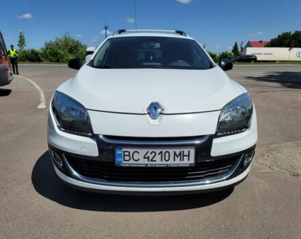 Белый Рено Меган, объемом двигателя 1.5 л и пробегом 338 тыс. км за 7800 $, фото 1 на Automoto.ua