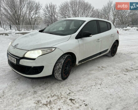 Білий Рено Меган, об'ємом двигуна 1.5 л та пробігом 261 тис. км за 6850 $, фото 1 на Automoto.ua